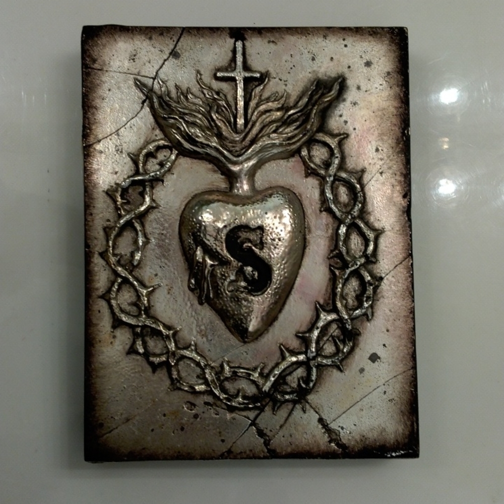 Sid Dickens, S-189 "Victory" silver Memory-Block Sacred Heart *Rare & Retired*
